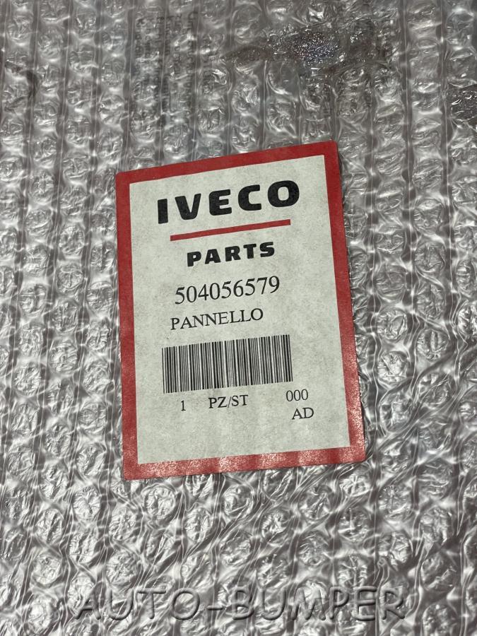 Iveco Stralis 2002- Обшивка двери правой 504056579